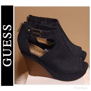 ‼LIQUIDATION‼ FIRM PRICE‼ NWT GUESS WEDGES SZ: 9